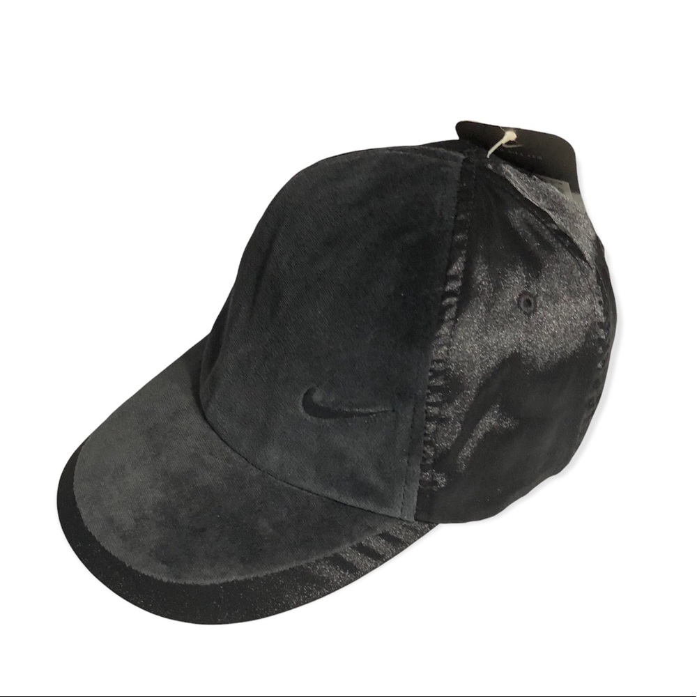 Nike Black Women's Hat